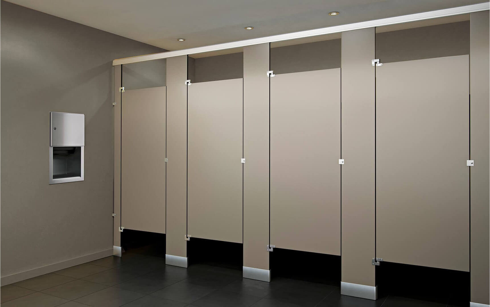 Factors to Consider When Selecting a Commercial Bathroom Partition