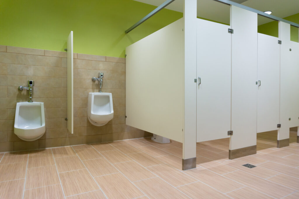 Commercial bathroom partitions
