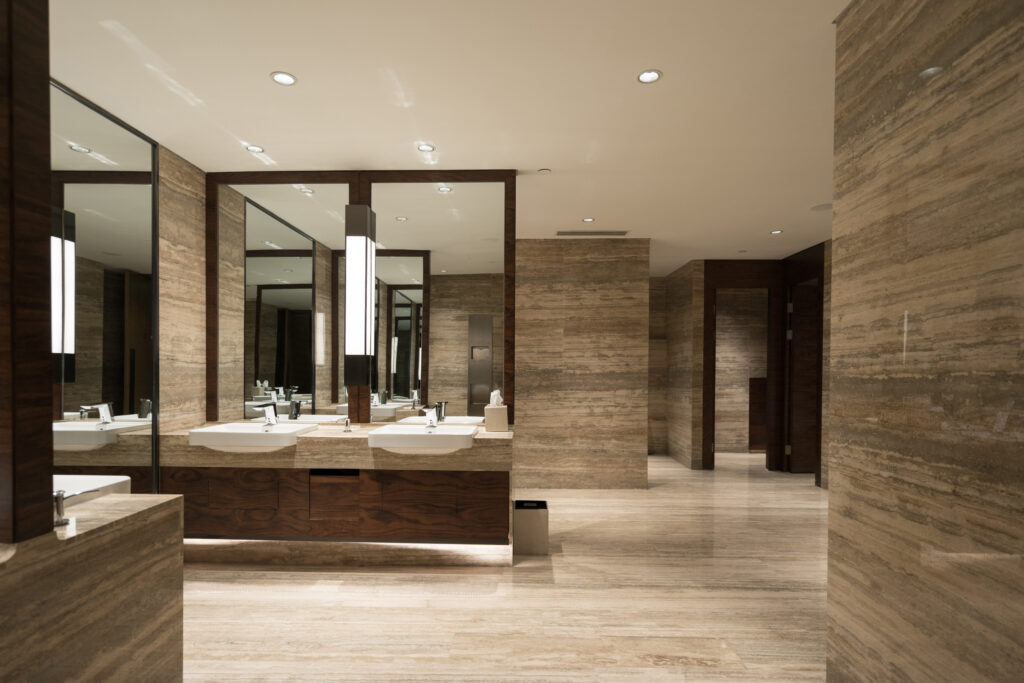 Commercial bathroom partitions