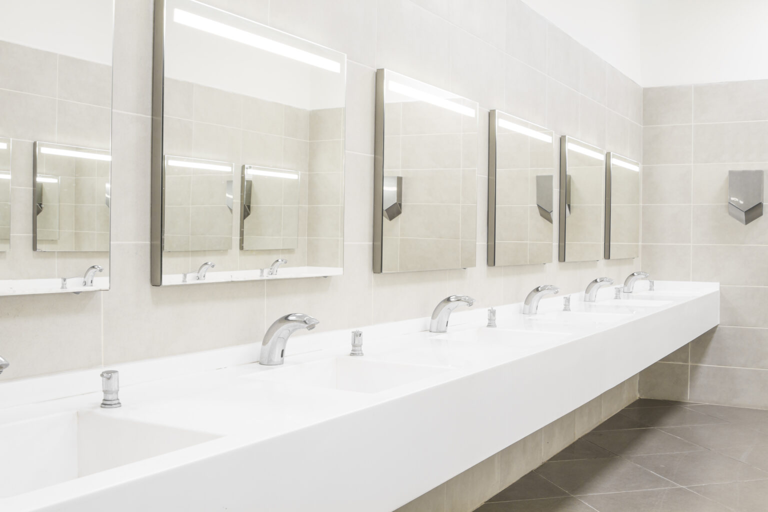 The Top Commercial Bathroom Accessories You Need for a Functional and
